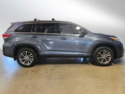 2019 Toyota Highlander Hybrid XLE V6 AWD
