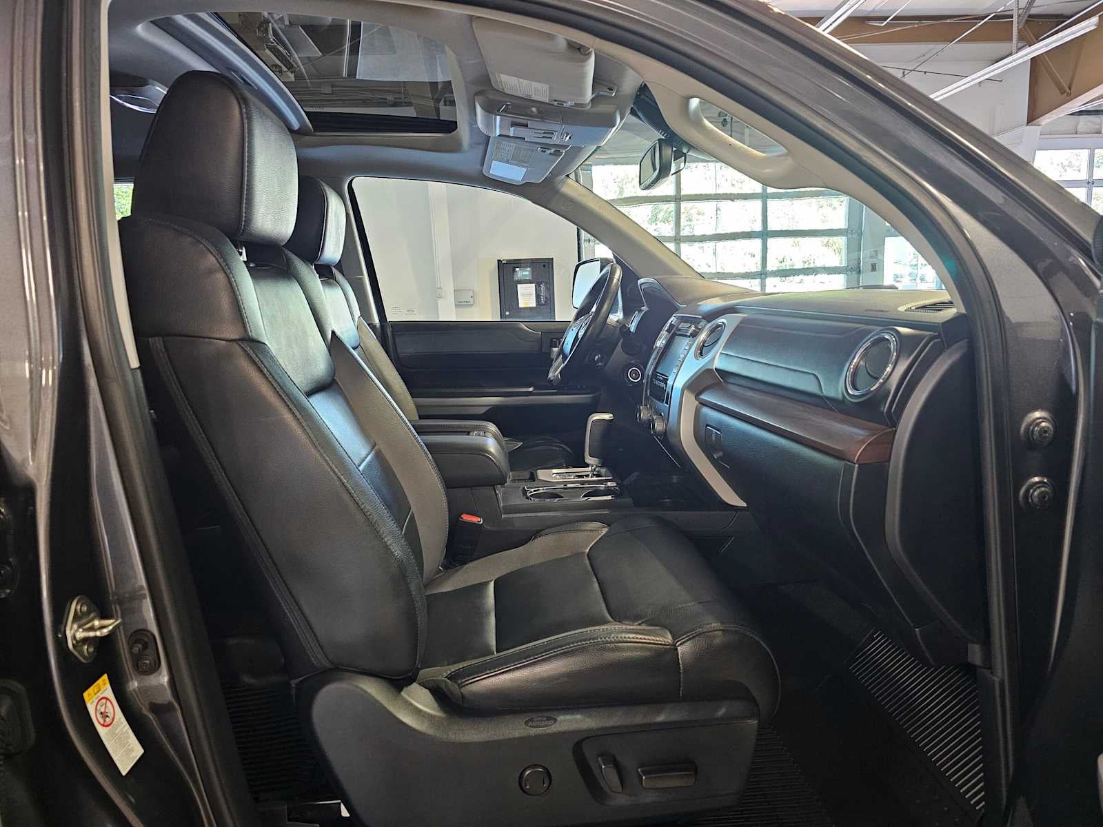2018 Toyota Tundra Limited CrewMax 5.5 Bed 5.7L