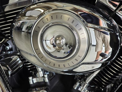 2009 Harley Davidson FLHTCU Base