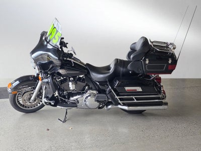 2009 Harley Davidson FLHTCU Base