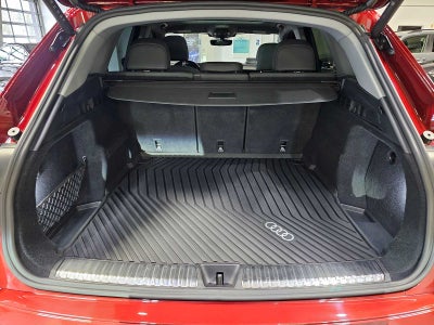 2025 Audi Q5 Premium 2.0 TFSI quattro