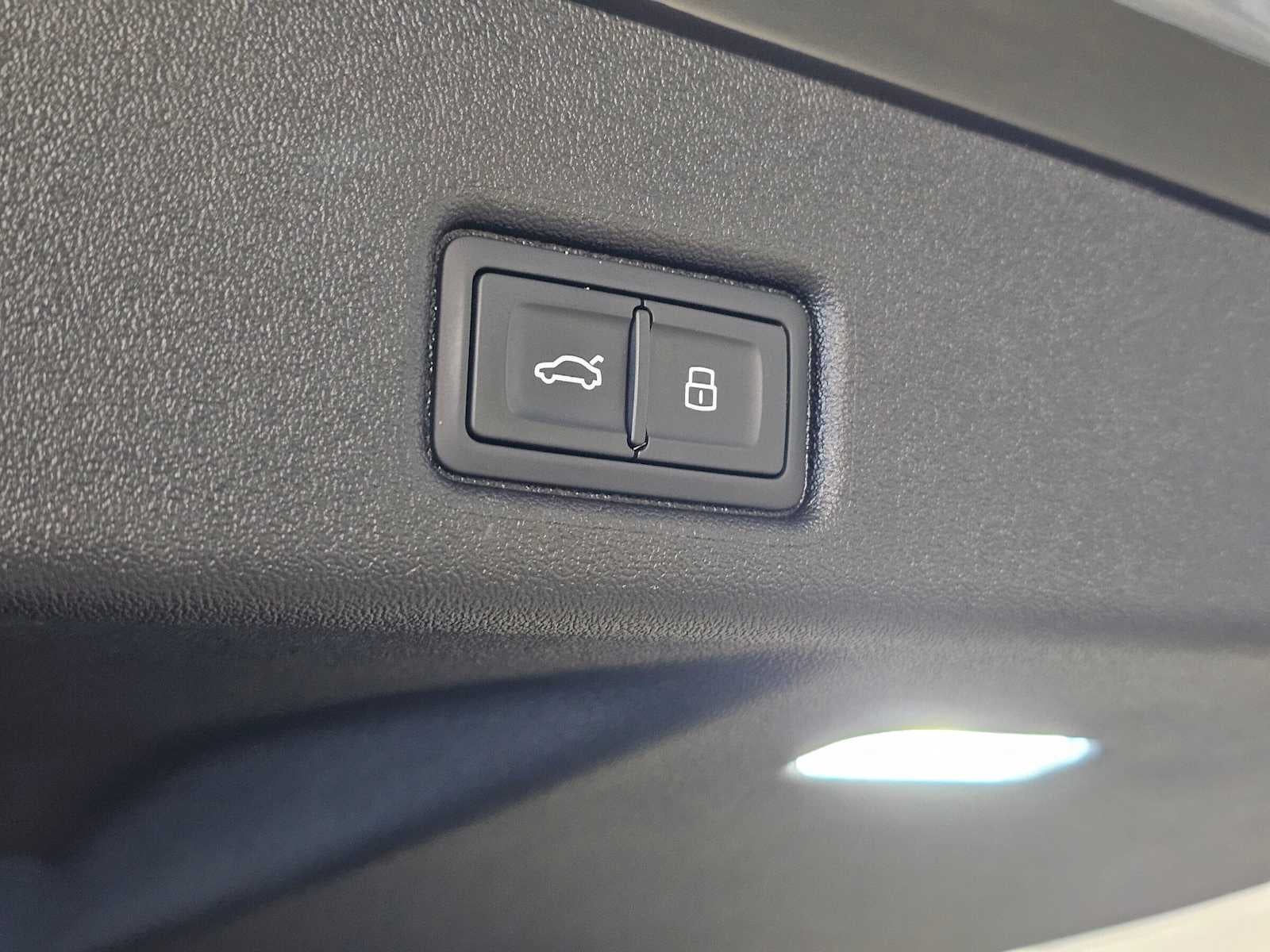 2025 Audi New Q5 Premium