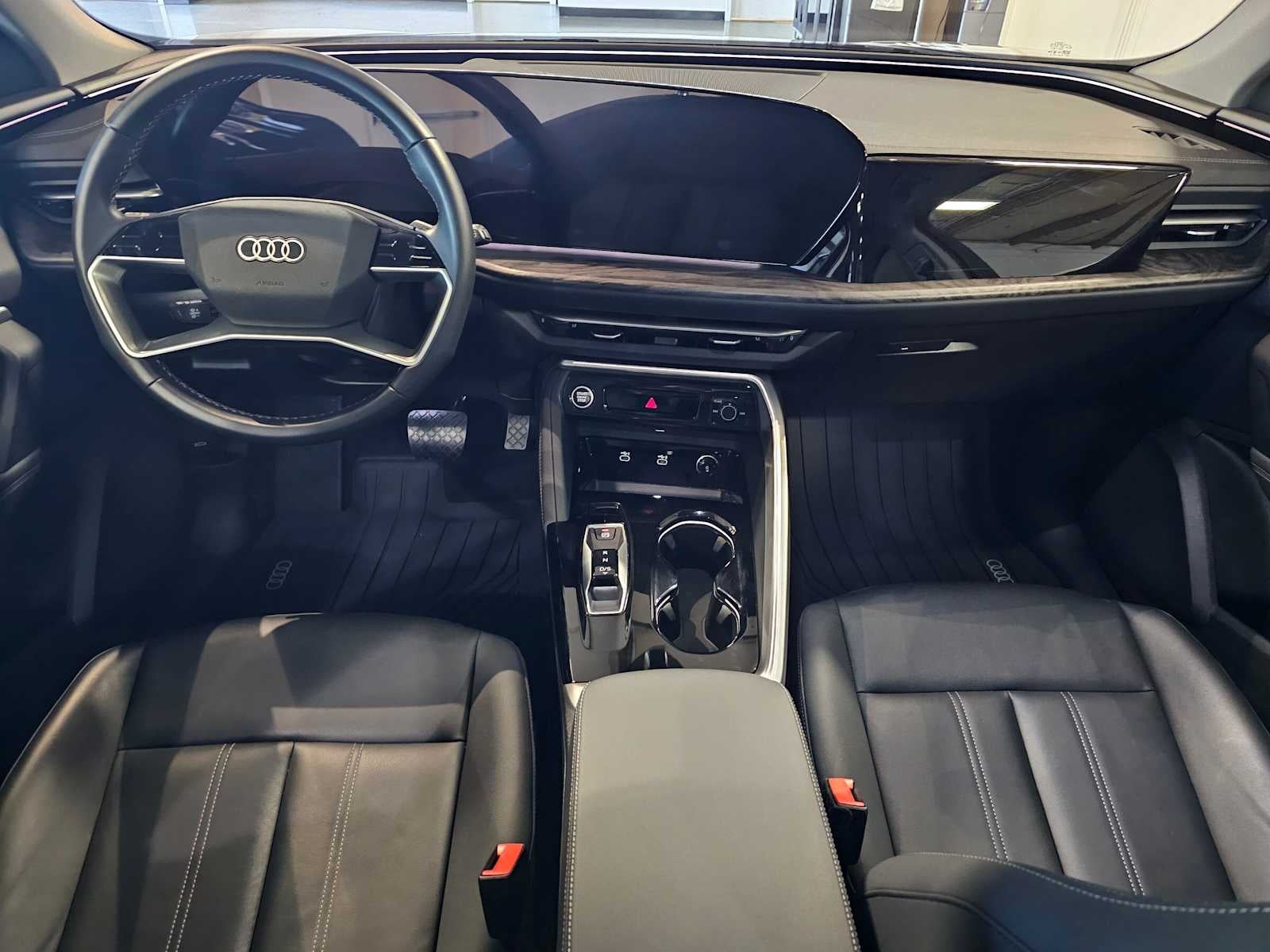2025 Audi New Q5 Premium