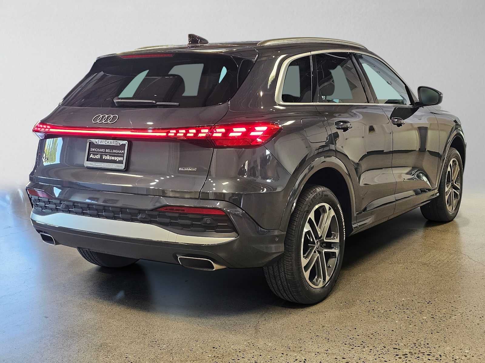 2025 Audi New Q5 Premium