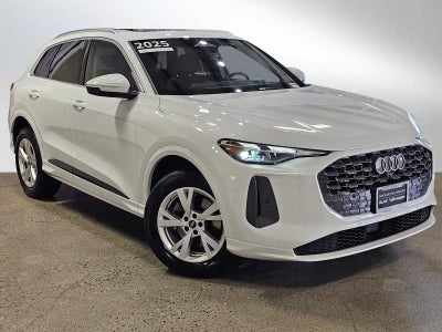 2025 Audi Q5 Premium 2.0 TFSI quattro