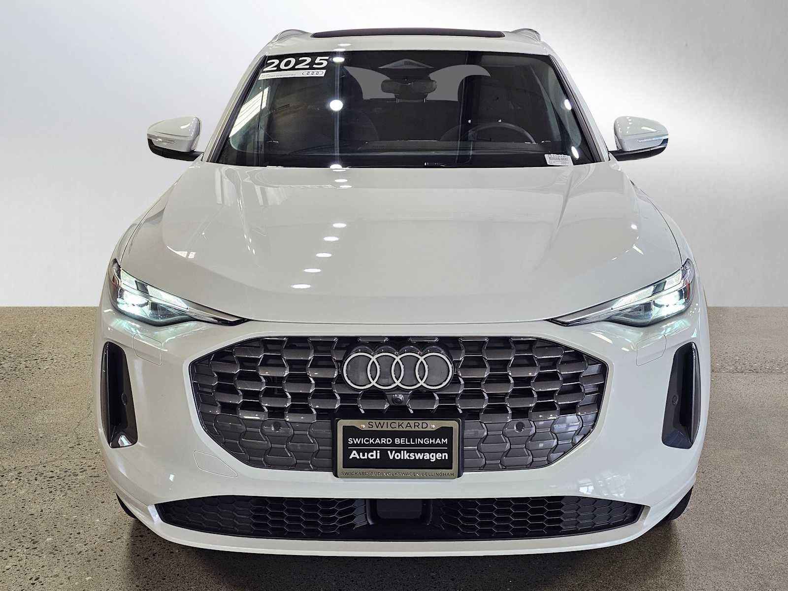 2025 Audi Q5 Premium 2.0 TFSI quattro