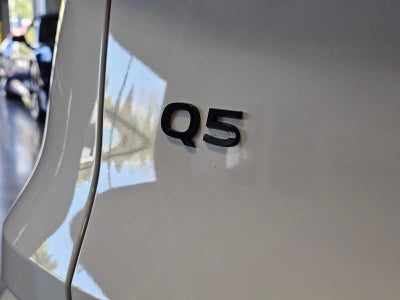 2025 Audi Q5 Premium 2.0 TFSI quattro