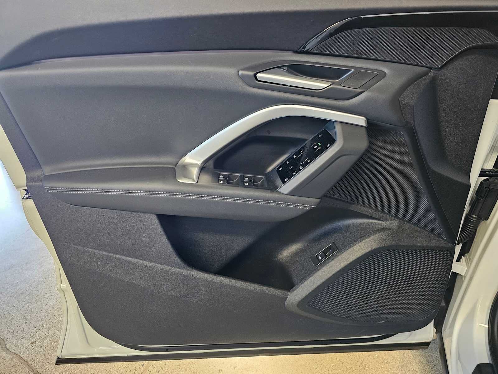 2025 Audi Q5 Premium 2.0 TFSI quattro