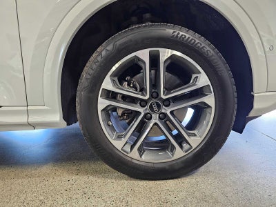 2025 Audi Q5 Premium 2.0 TFSI quattro