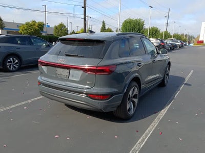 2025 Audi Q6 e-tron Premium Plus