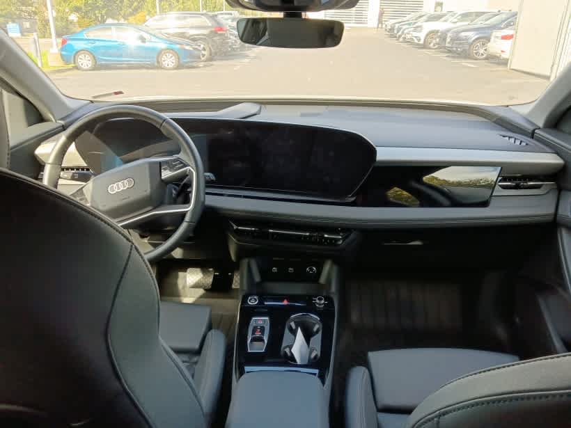 2025 Audi Q6 e-tron Premium Plus