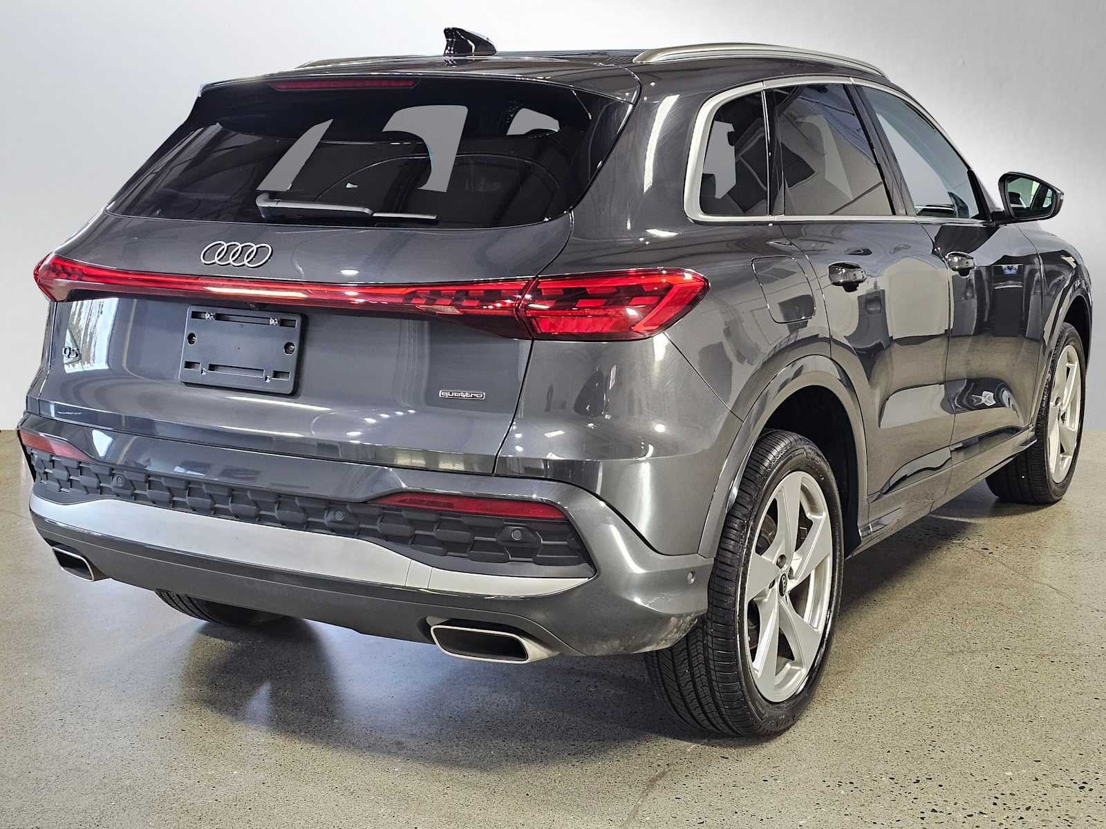 2025 Audi Q5 Premium Plus 2.0 TFSI quattro