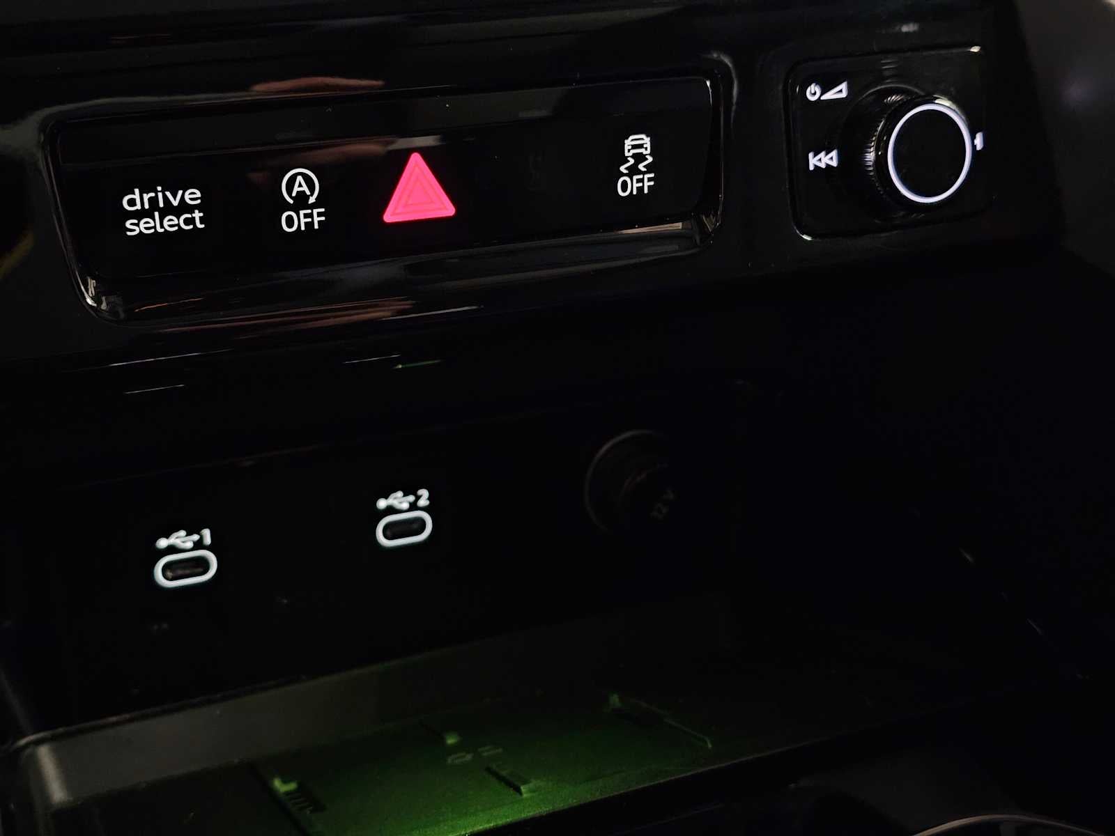 2025 Audi Q5 Premium Plus 2.0 TFSI quattro