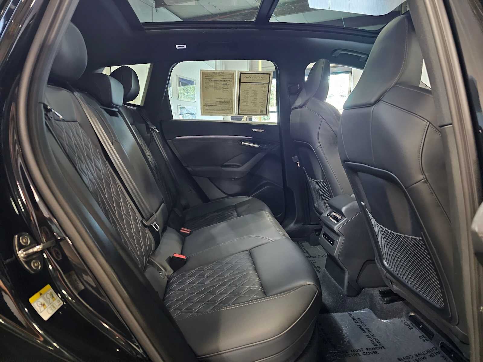2025 Audi SQ6 e-tron Prestige