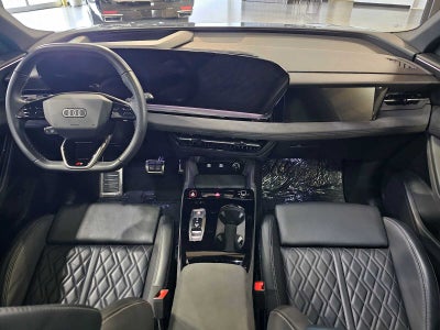 2025 Audi SQ6 e-tron Prestige