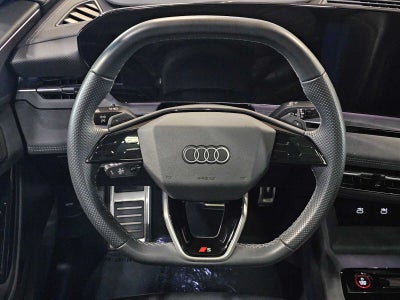2025 Audi SQ6 e-tron Prestige