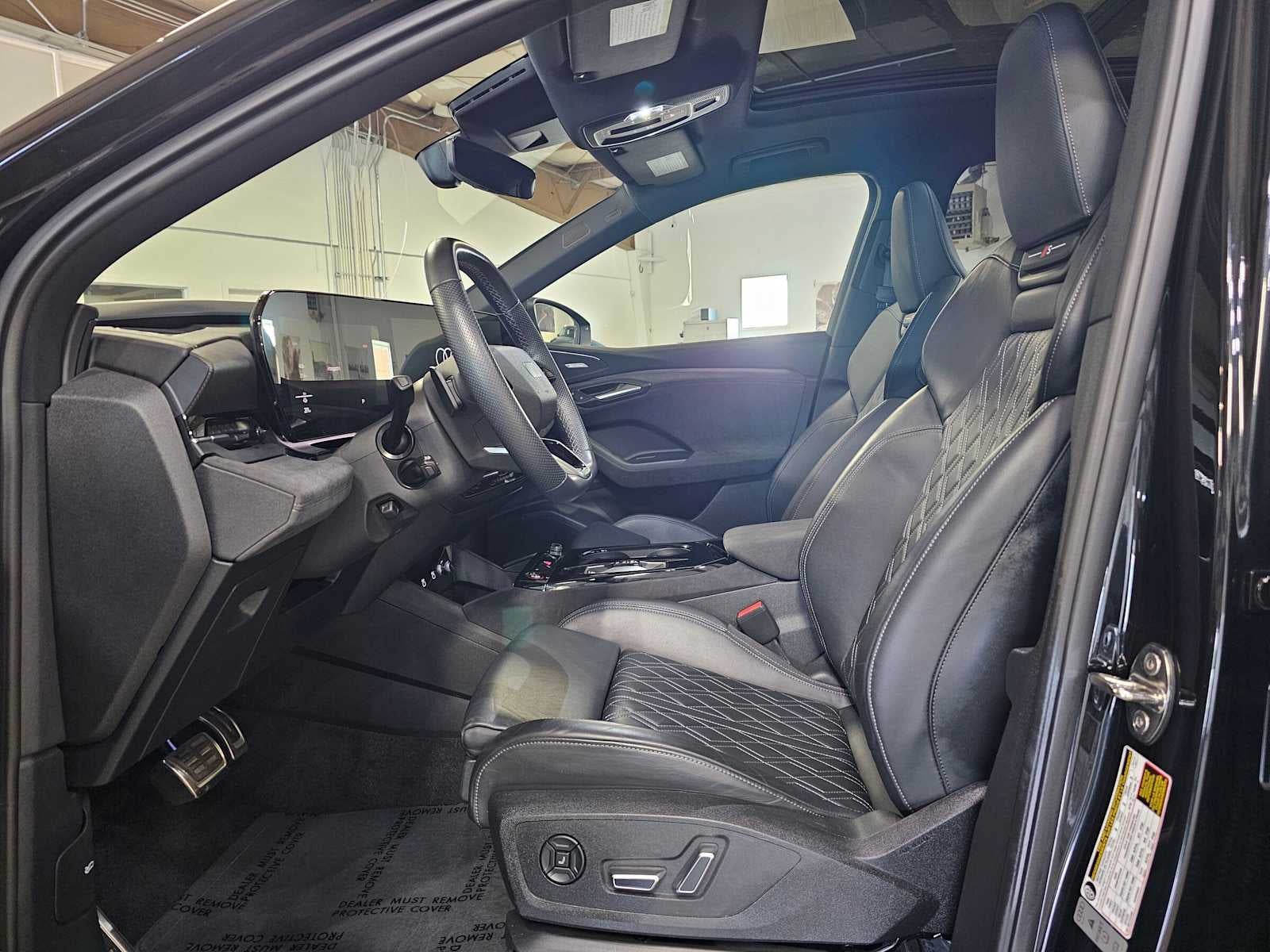 2025 Audi SQ6 e-tron Prestige