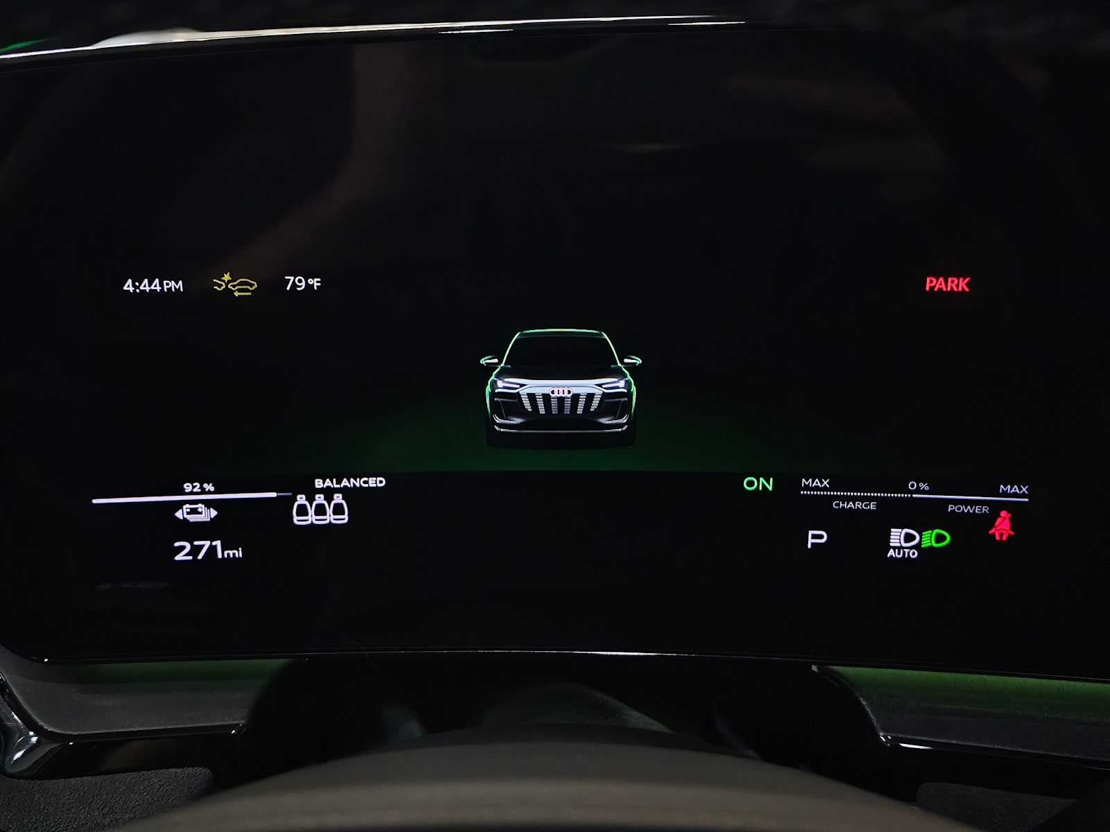 2025 Audi SQ6 e-tron Prestige