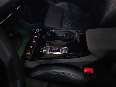 2025 Audi SQ6 e-tron Prestige