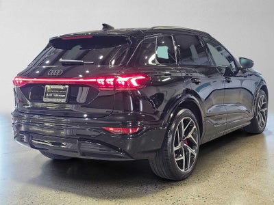 2025 Audi SQ6 e-tron Prestige