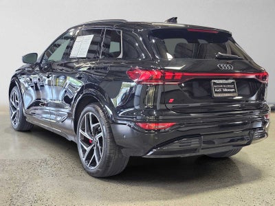 2025 Audi SQ6 e-tron Prestige