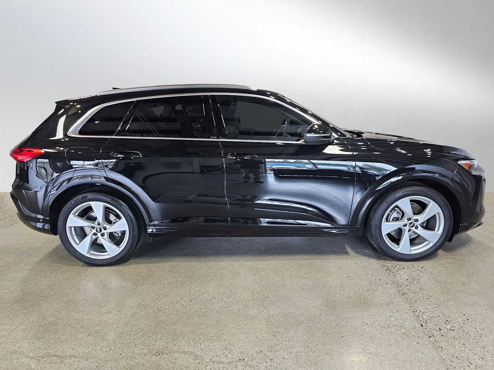 2025 Audi Q5 Prestige 2.0 TFSI quattro