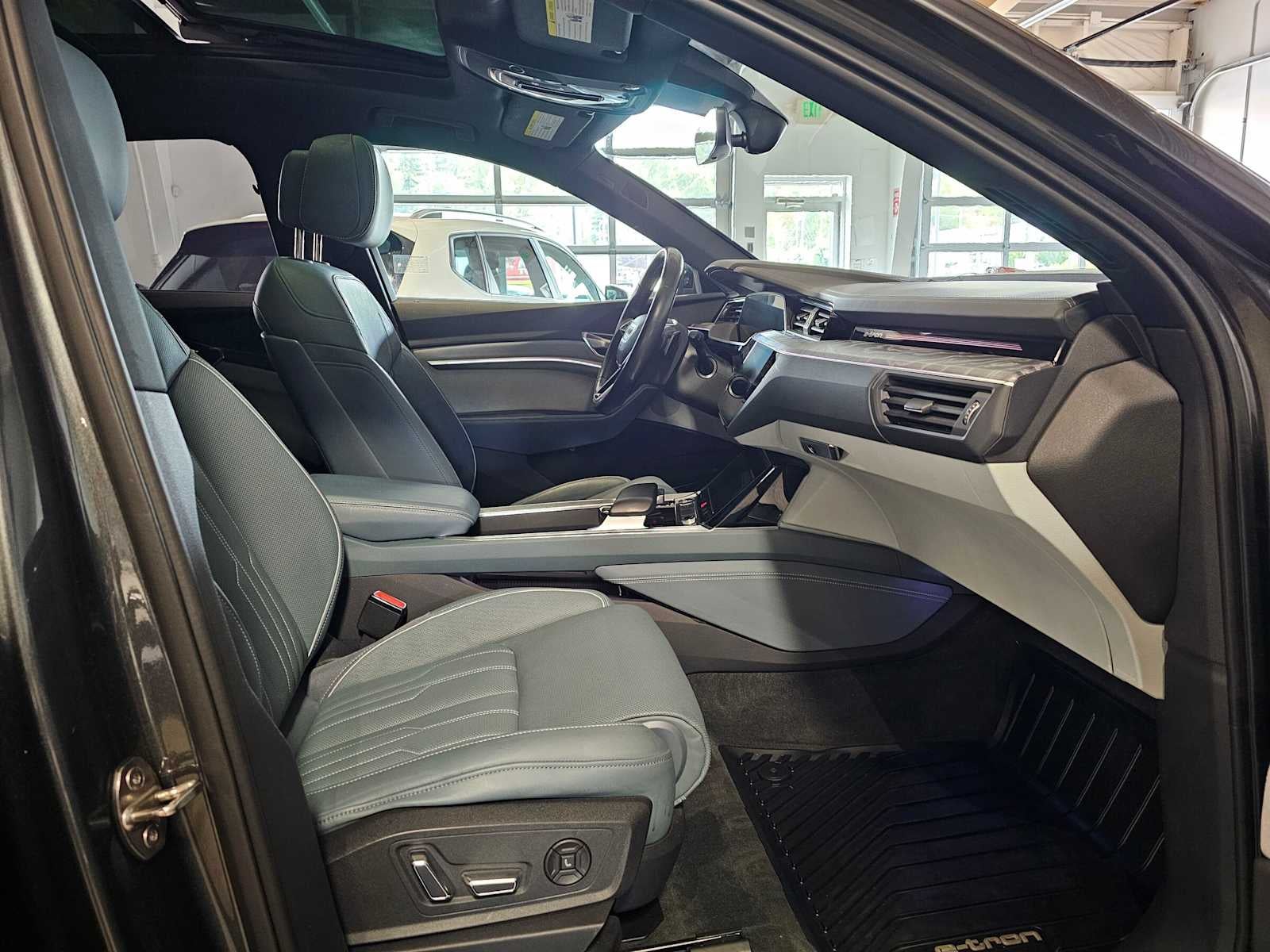2023 Audi e-tron Sportback S line Prestige