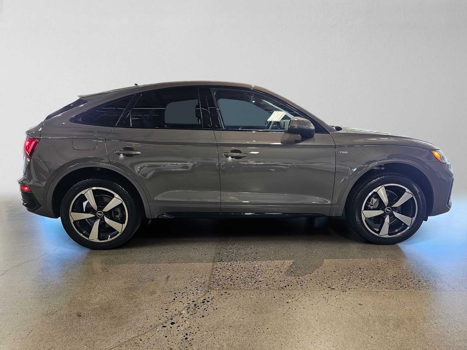 2023 Audi Q5 Sportback S line Premium Plus