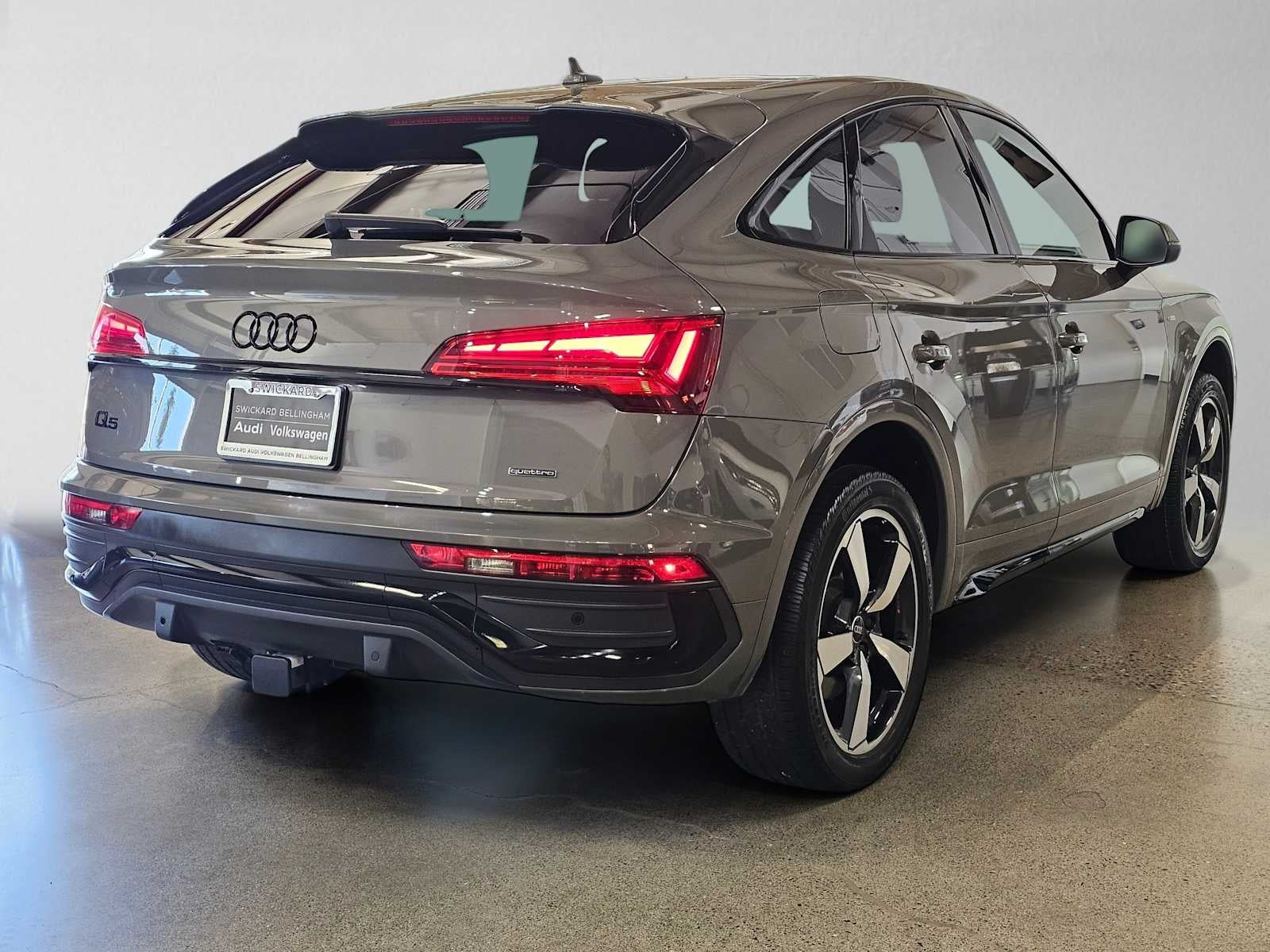 2023 Audi Q5 Sportback S line Premium Plus