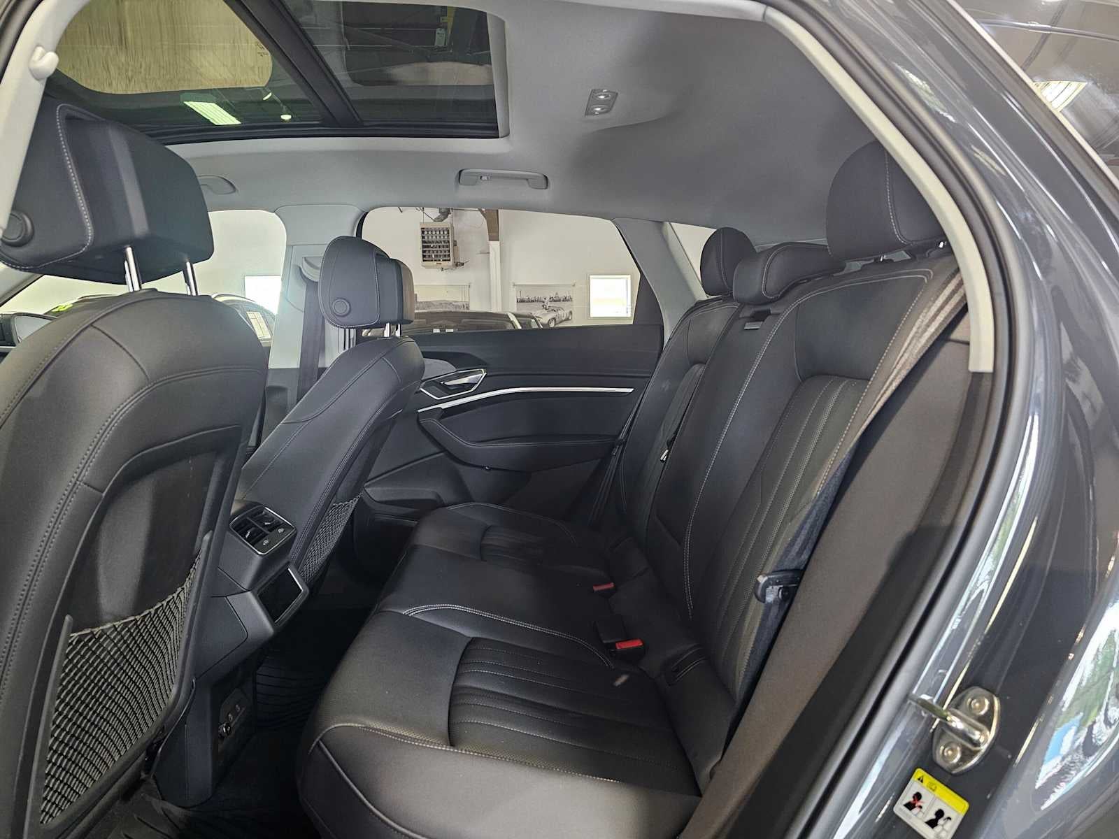 2024 Audi Q8 e-tron Premium Plus