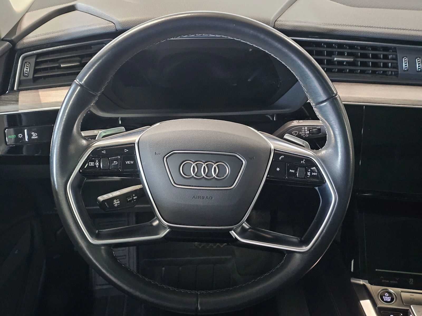 2024 Audi Q8 e-tron Premium Plus
