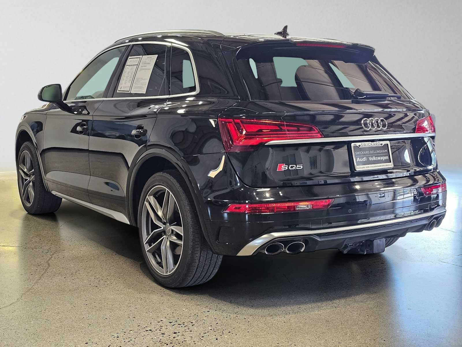 2022 Audi SQ5 Premium