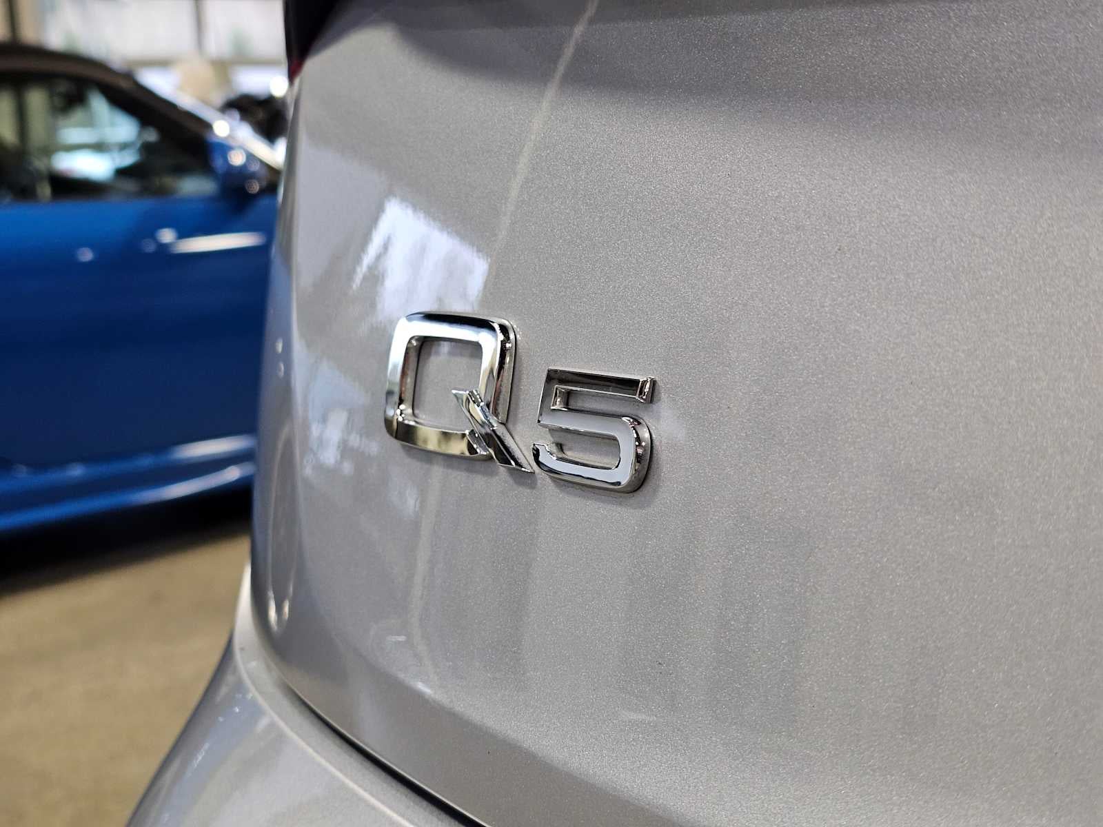 2023 Audi Q5 Premium 40 TFSI quattro