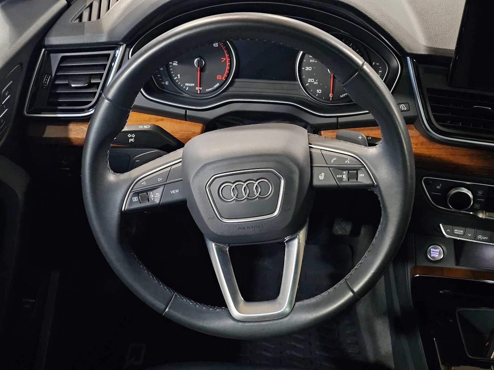 2023 Audi Q5 Premium 40 TFSI quattro