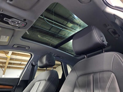 2023 Audi Q5 Premium 40 TFSI quattro