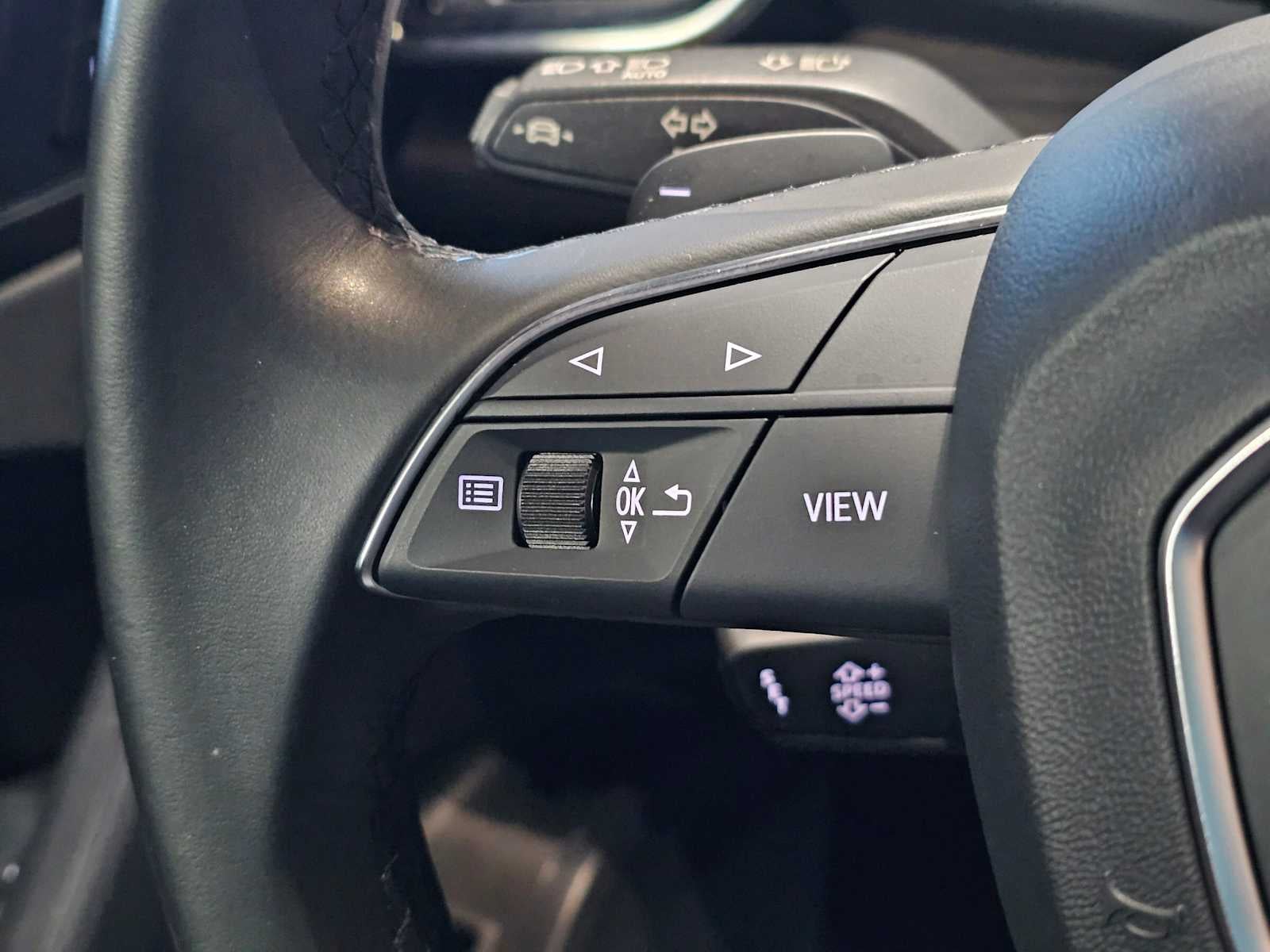 2023 Audi Q5 Premium 40 TFSI quattro