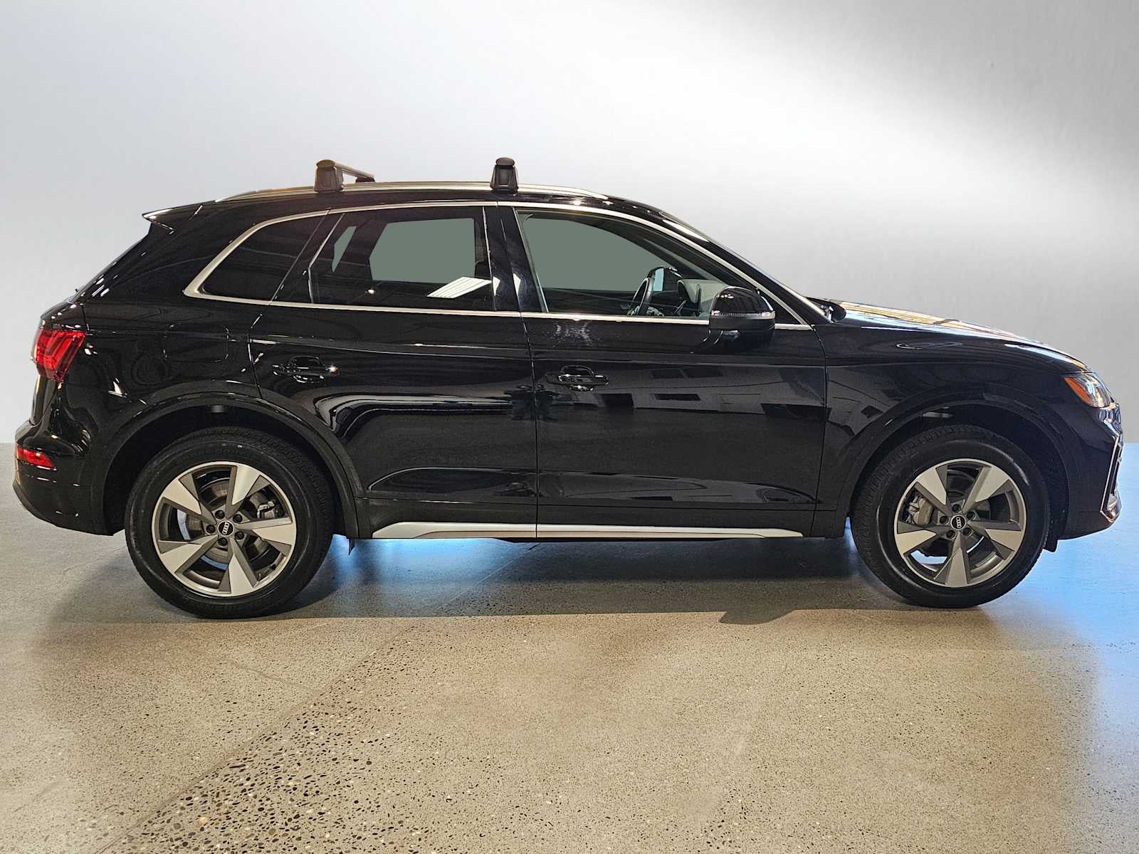 2023 Audi Q5 Premium 40 TFSI quattro
