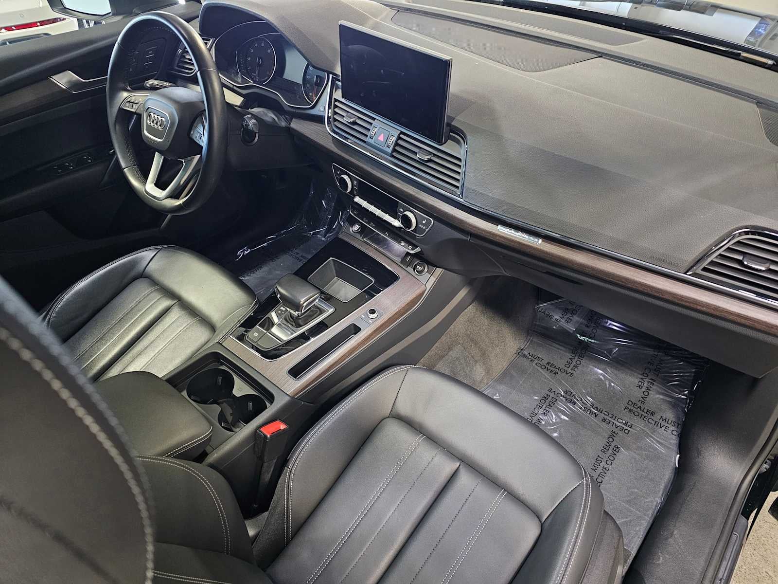 2023 Audi Q5 Premium 40 TFSI quattro