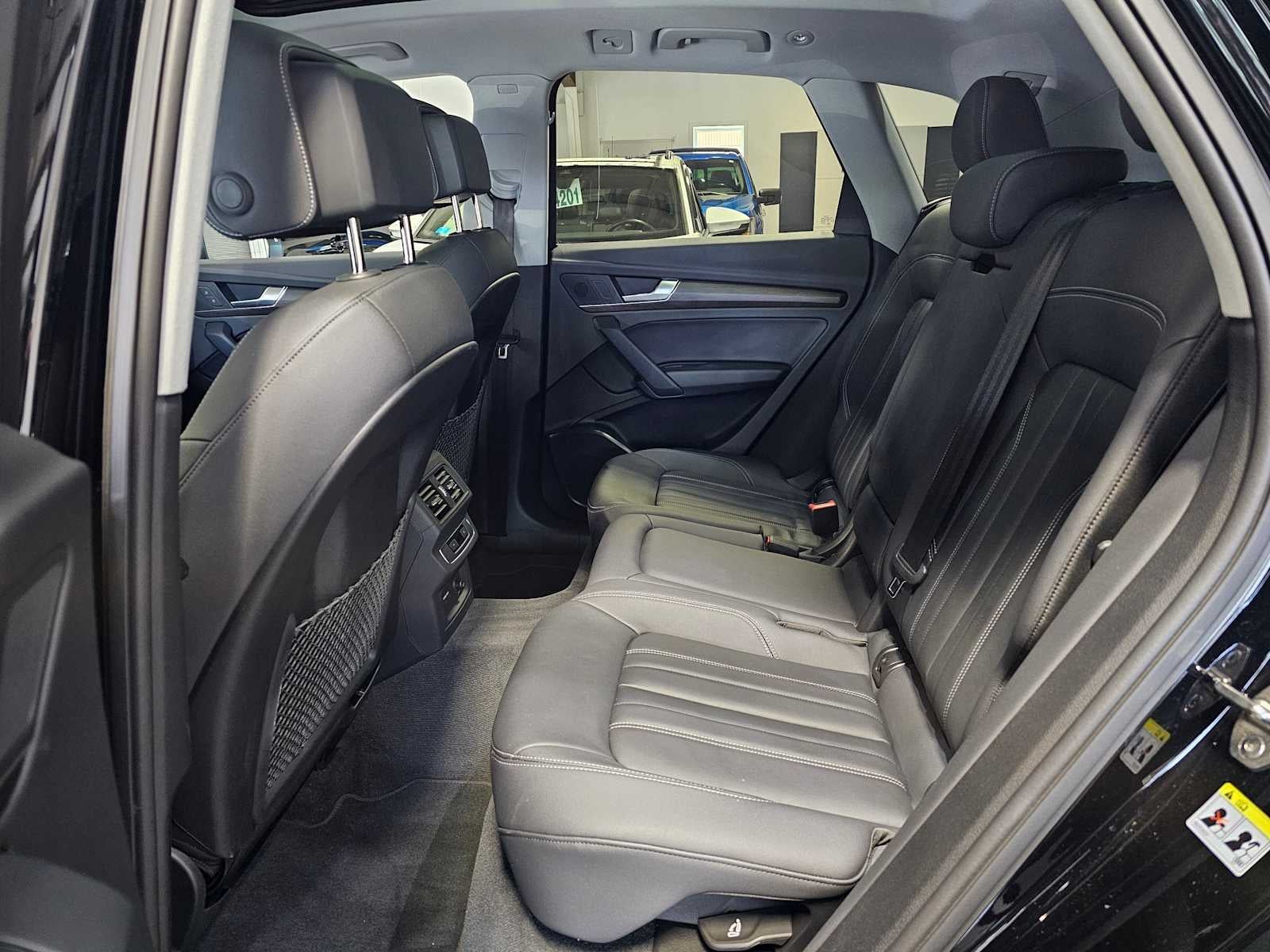 2023 Audi Q5 Premium 40 TFSI quattro