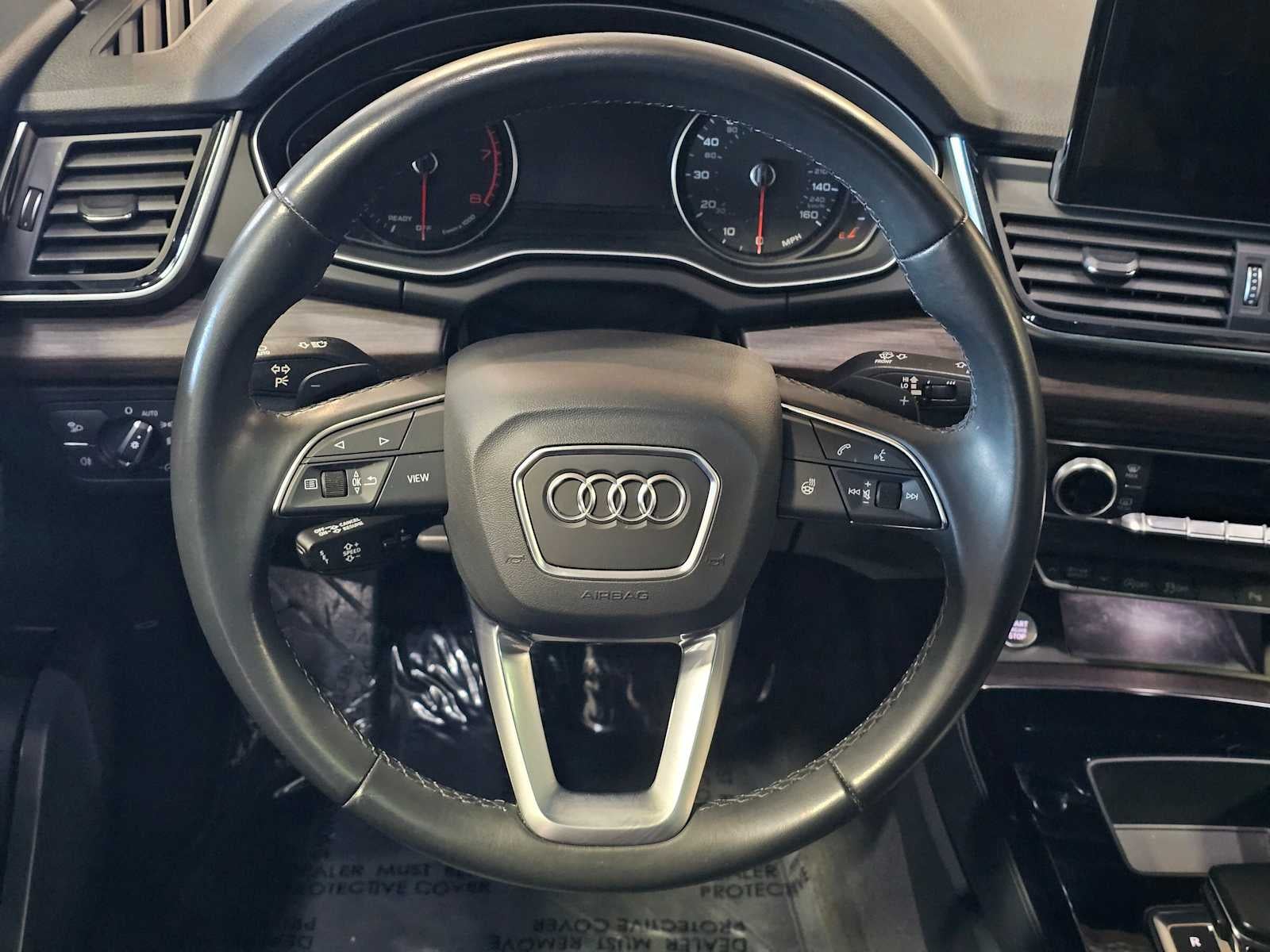 2023 Audi Q5 Premium 40 TFSI quattro