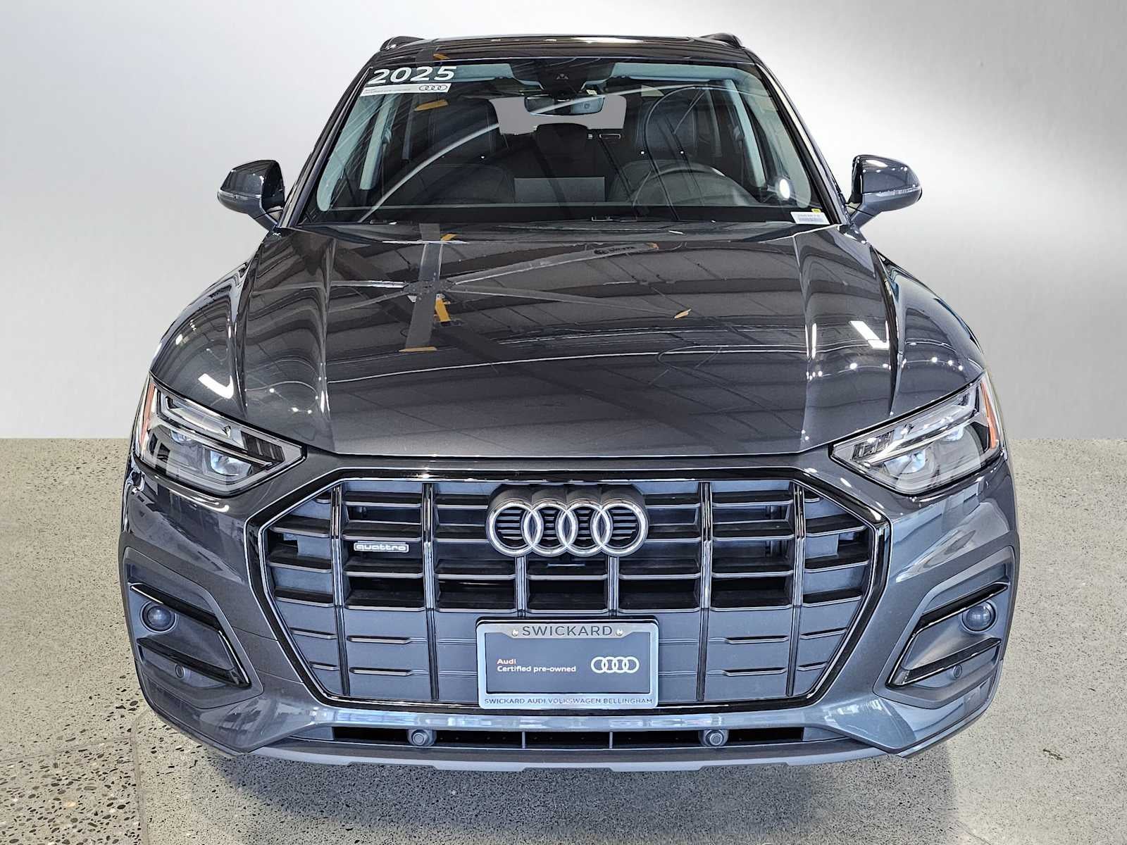 2025 Audi Q5 Premium 40 TFSI quattro
