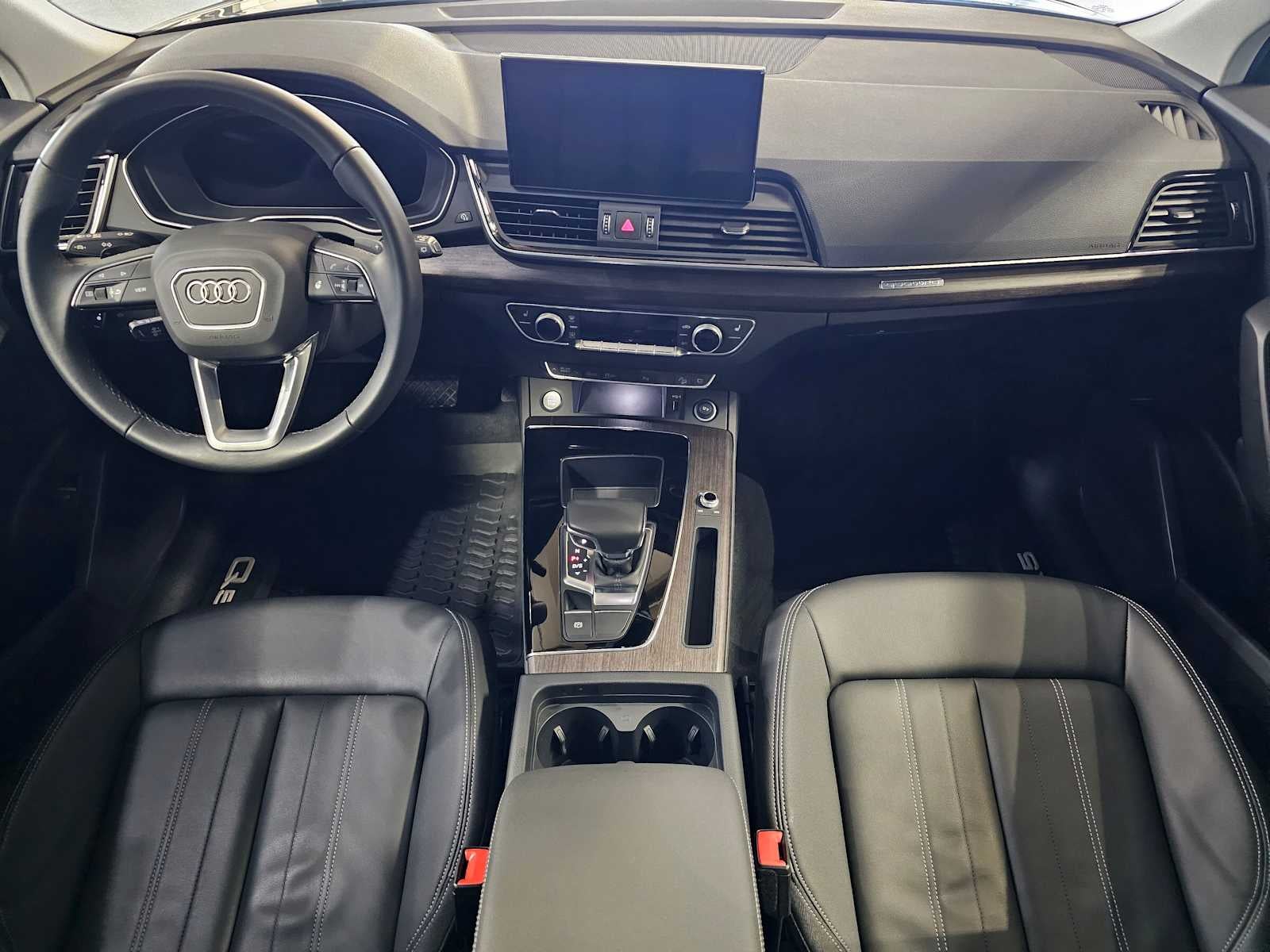 2025 Audi Q5 Premium 40 TFSI quattro