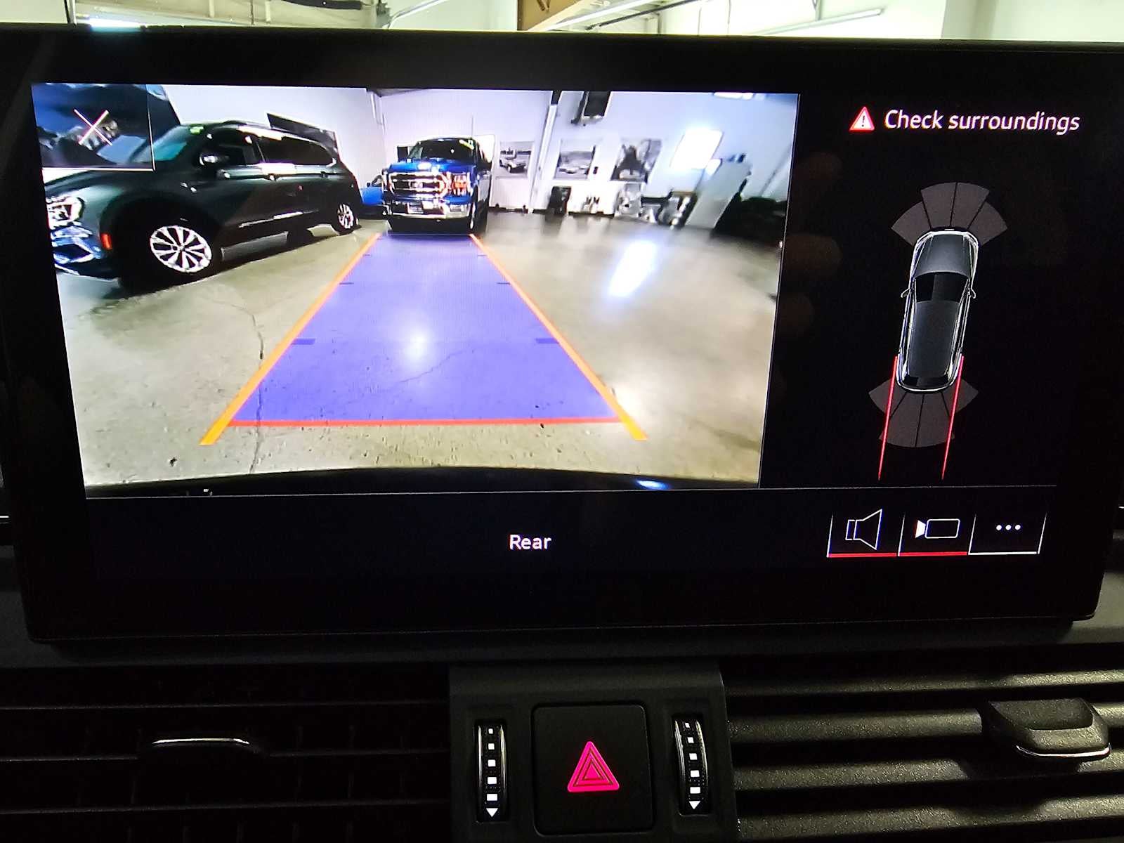 2025 Audi Q5 Premium 40 TFSI quattro