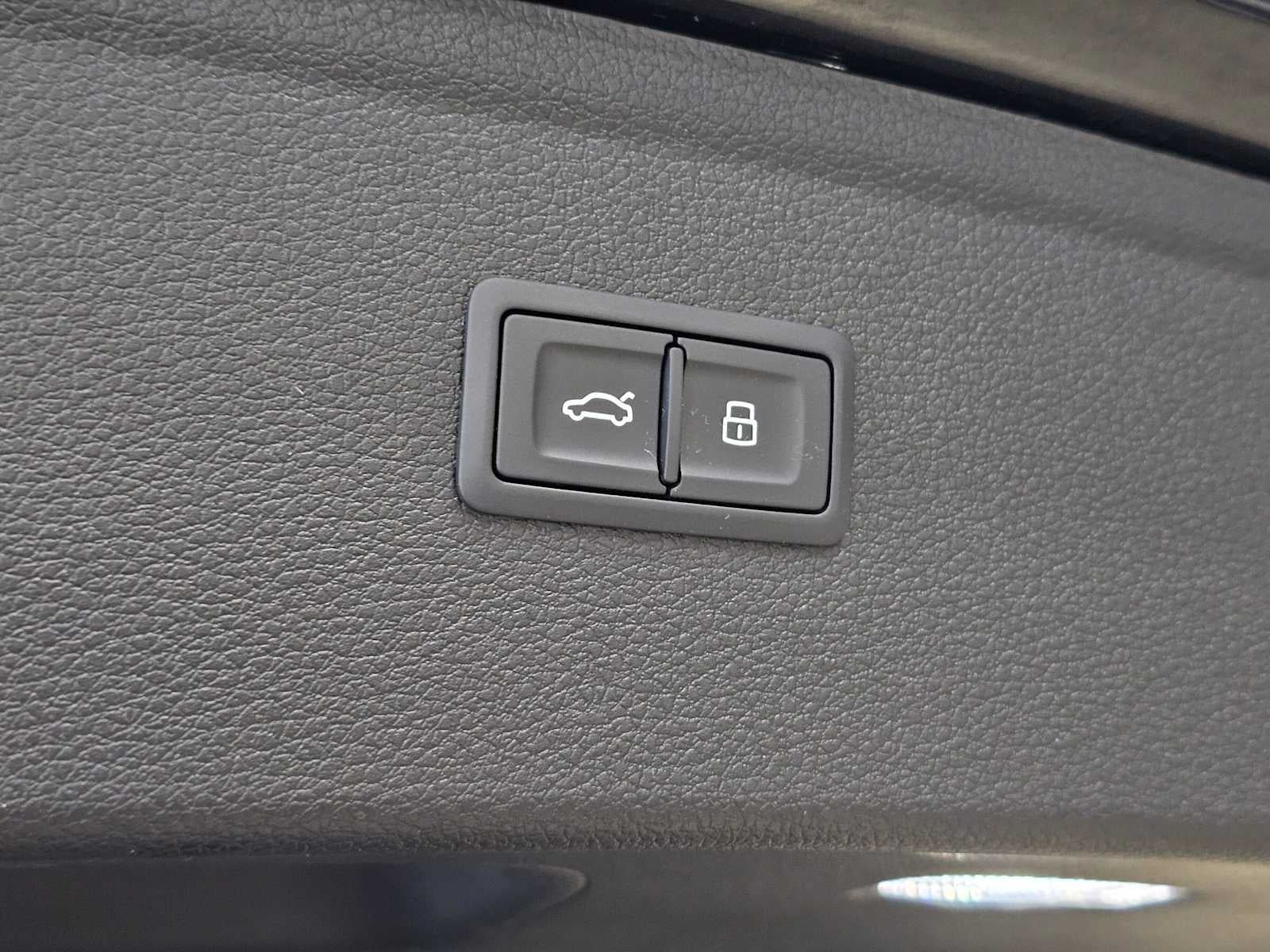 2022 Audi SQ5 Prestige 3.0 TFSI quattro