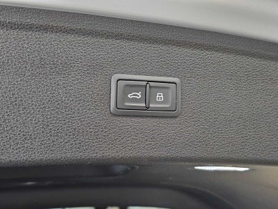 2019 Audi Q5 Prestige 45 TFSI quattro