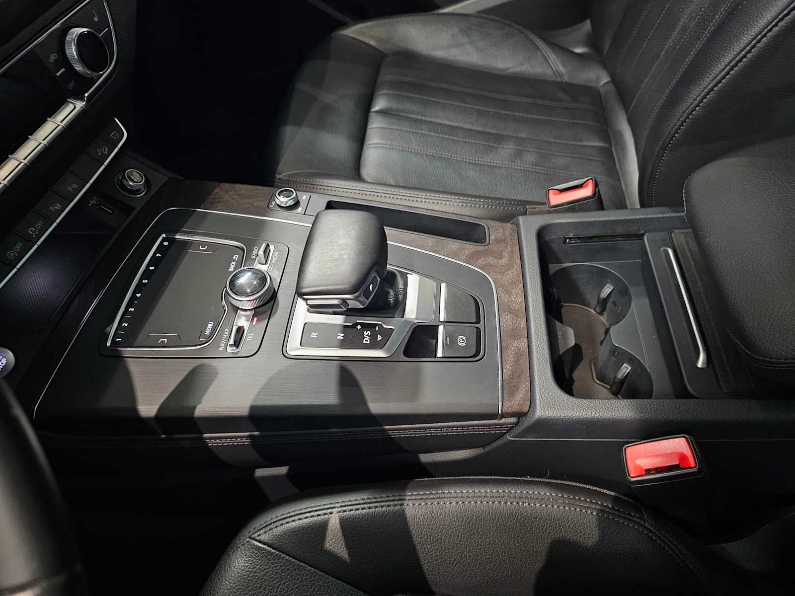 2019 Audi Q5 Prestige 45 TFSI quattro