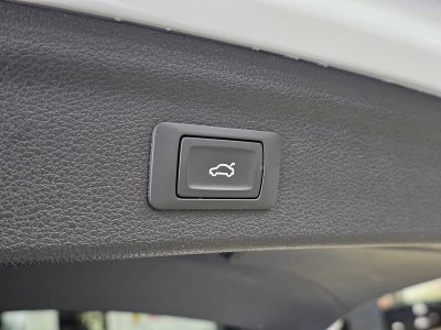 2022 Audi Q3 S line Premium 45 TFSI quattro