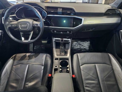 2022 Audi Q3 S line Premium 45 TFSI quattro