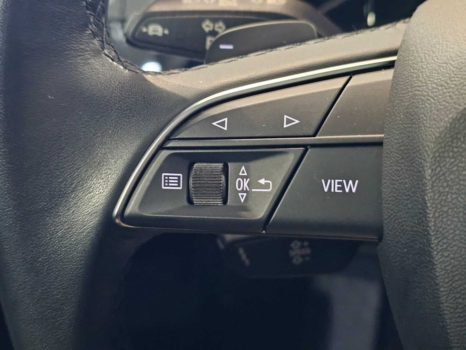 2022 Audi Q3 S line Premium 45 TFSI quattro