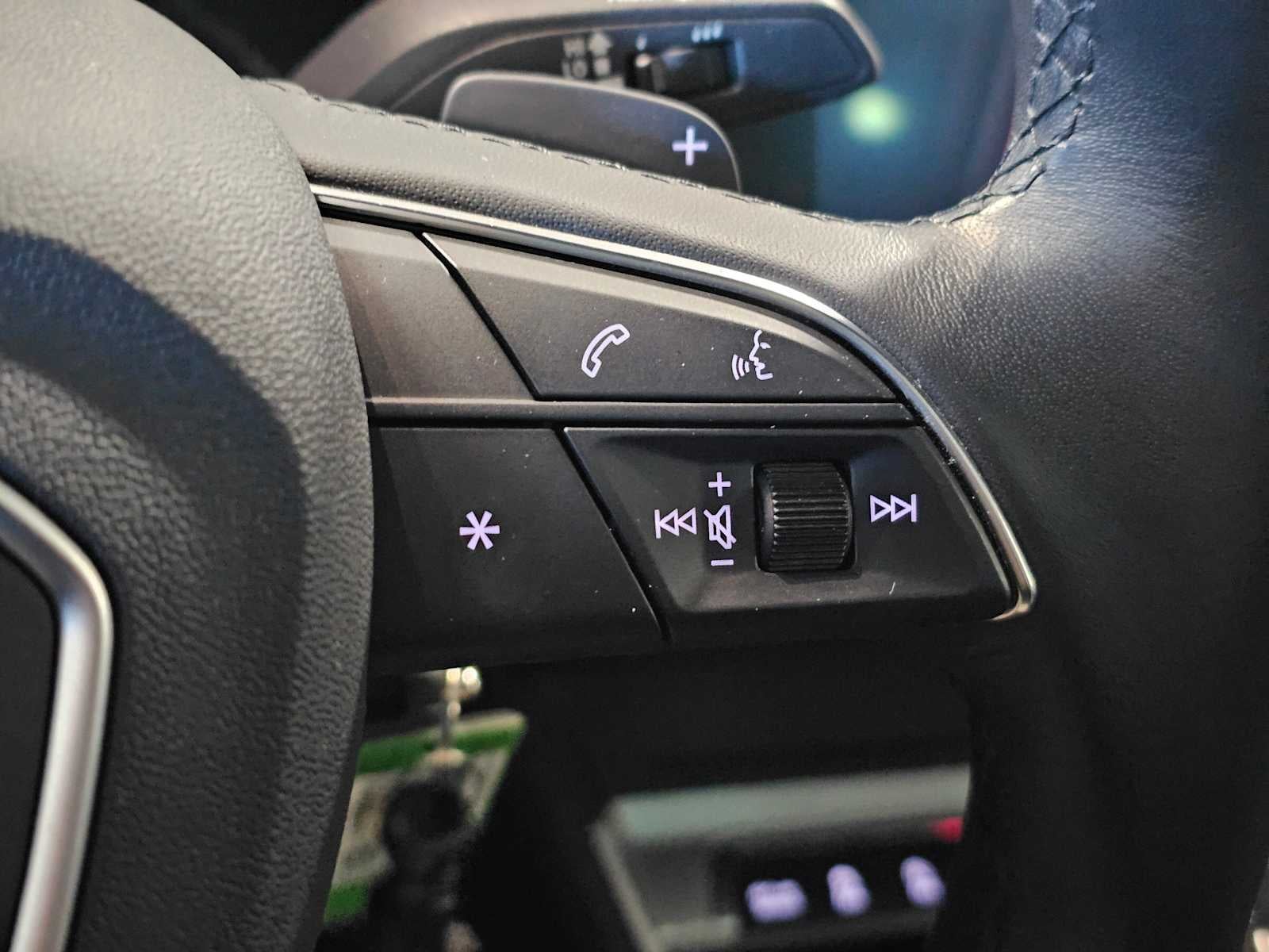 2022 Audi Q3 S line Premium 45 TFSI quattro